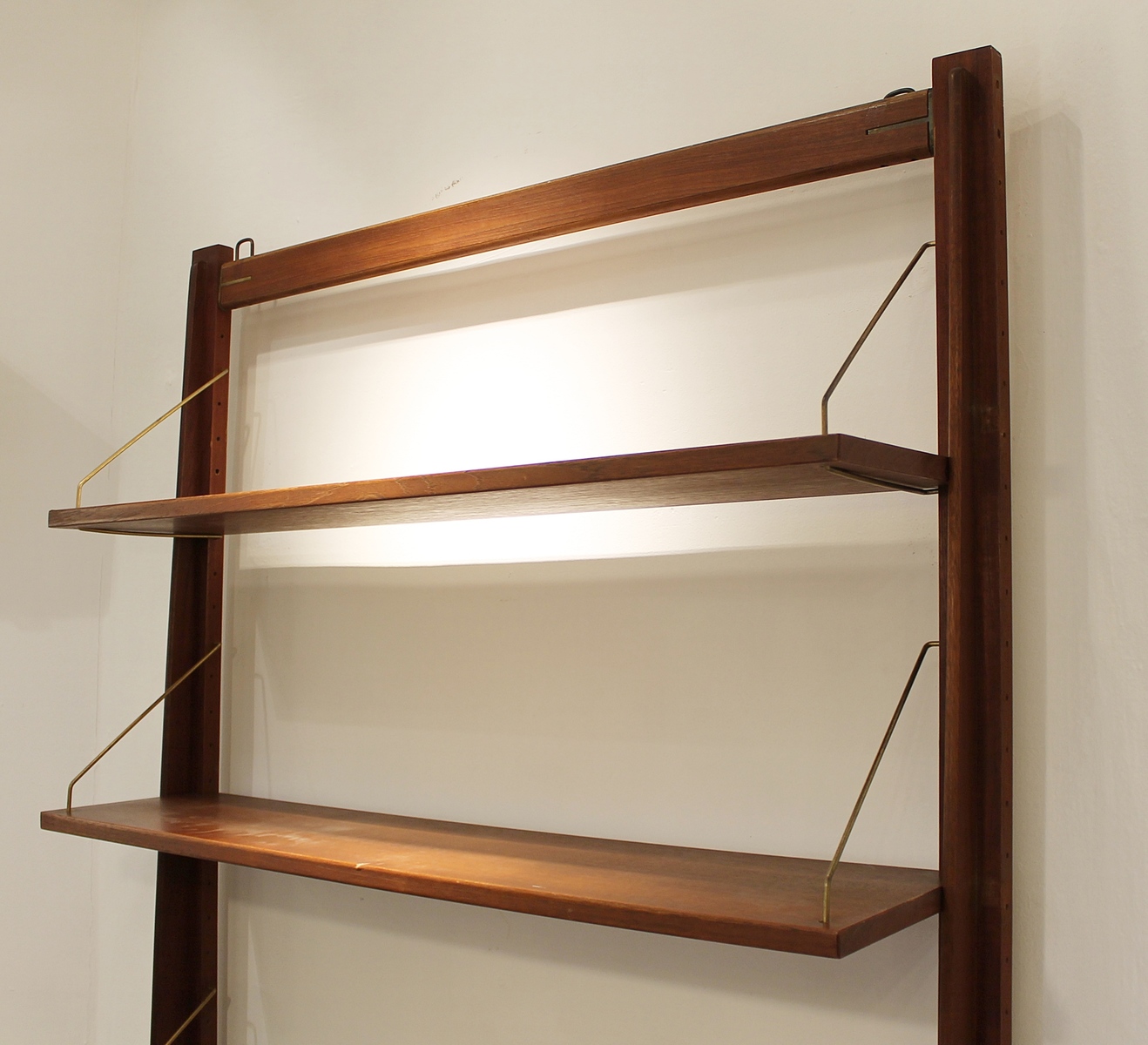 mid century modern shelf unit