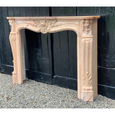 louis-xv-style-fireplace-in-pink-marble-