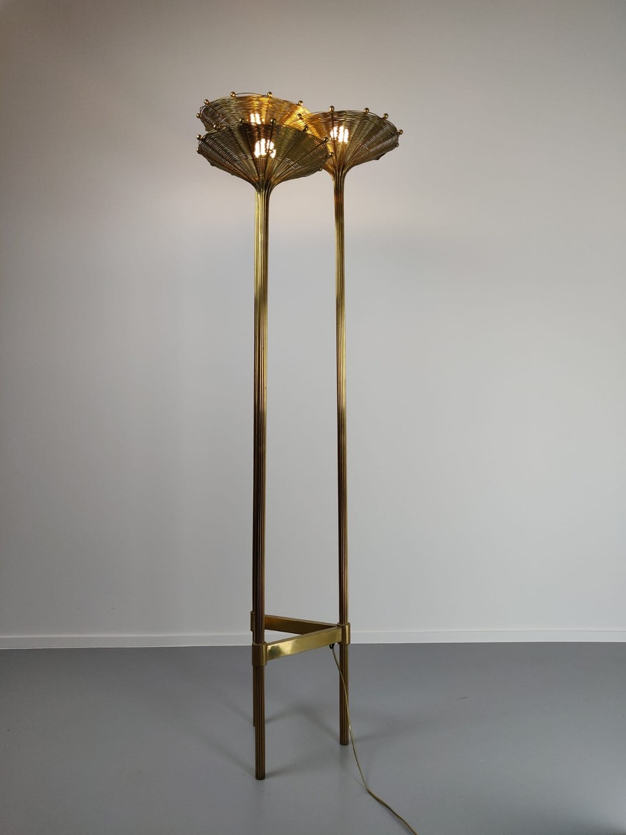 brass-tripod-floor-lamp-model-papyrus-by