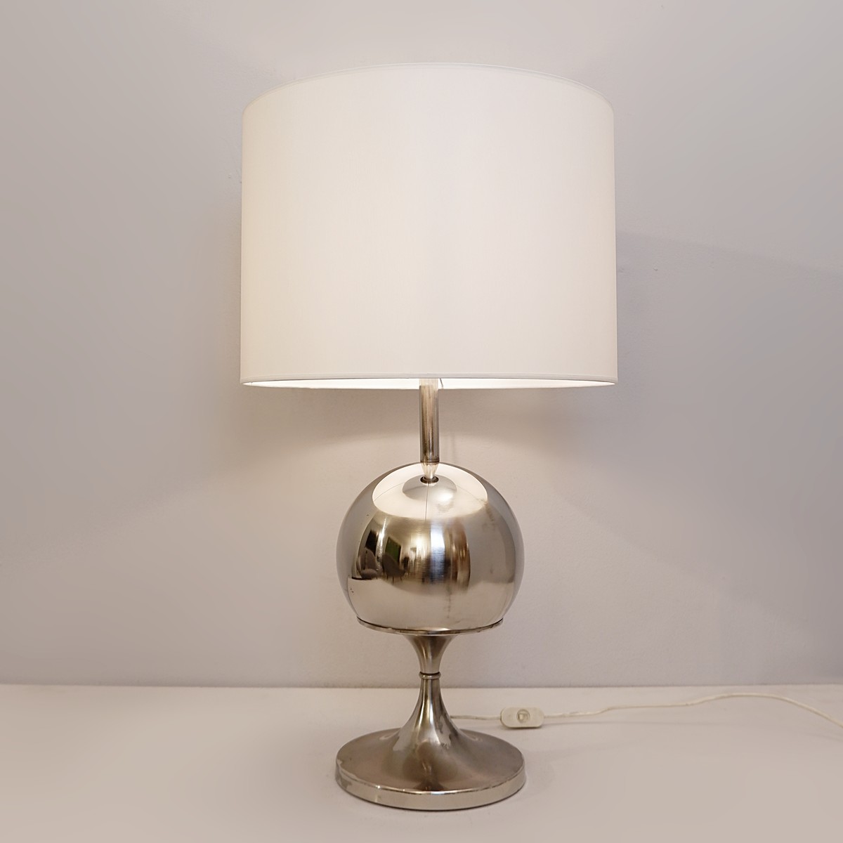 spherical-chrome-table-lamp-1970s-399965