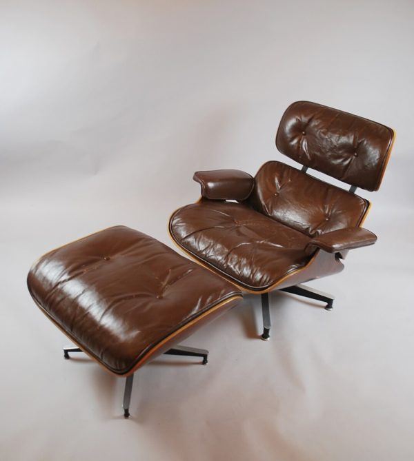 Original Eames Chair O