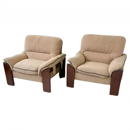 Mid-Century Modern Pair of Armchairs by Sapporo For Mobil Girgi, 1970s