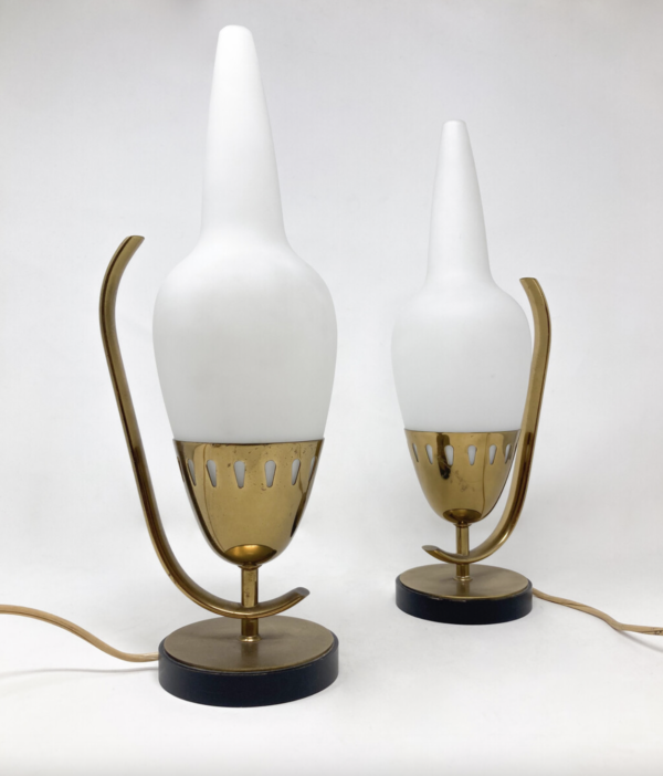 Mid-Century Modern Pair of Table Lamps, Opaline and Brass, Italy, 1960s