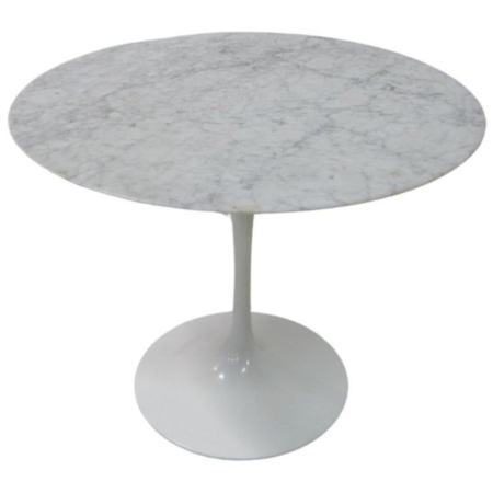 Mid-Century Small Round Dining Table by Eero Saarinen for Knoll International