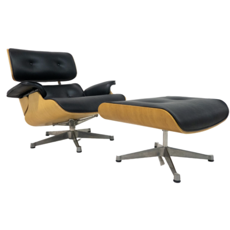 Mid-Century Lounge Chair and Ottoman by Charles & Ray Eames for Herman Miller