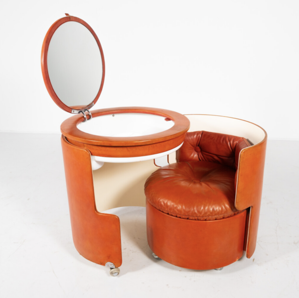 Red Vanity Mod. Dilly Daily by Luigi Massoni for Poltrona Frau, 1968