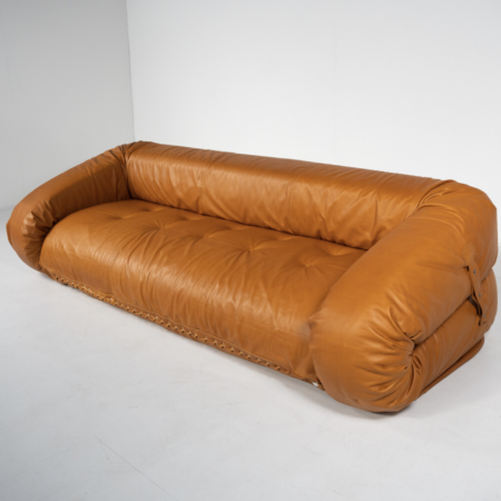 Mid-Century Sofa / Bed model ''Anfibio" by Alessandro Becchi for Giovannetti Collezioni - 1970s - New Leather Upholstery