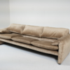 Mid-Century Modern "Maralunga" Sofa by Vico Magistretti for Cassina - Image 6
