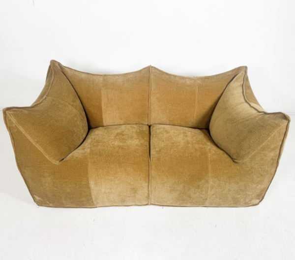 Mid-Century Modern Sofa Model Le Bambole by Mario Bellini, 1970s - New Upholstery - Image 11