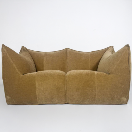 Mid-Century Modern Sofa Model Le Bambole by Mario Bellini, 1970s - New Upholstery