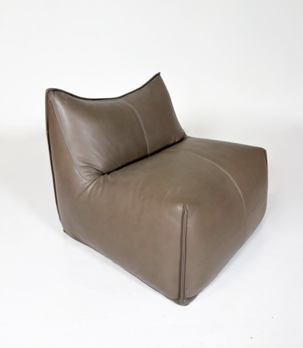 “Le Bambole” Chair by Mario Bellini for B&B Italia - 1970s - New Upholstery - Image 10