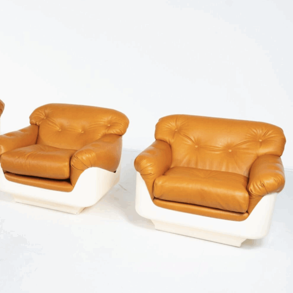 Pair of Armchairs by Jorge Zalszupin, Fiberglass and Leather, 2 pairs available - Image 12