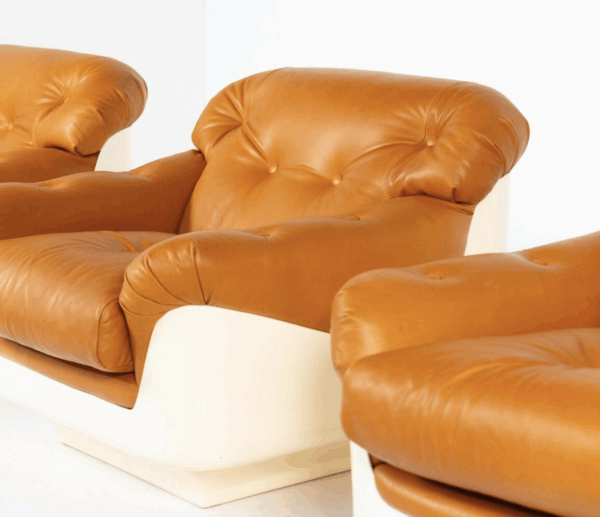 Pair of Armchairs by Jorge Zalszupin, Fiberglass and Leather, 2 pairs available - Image 10