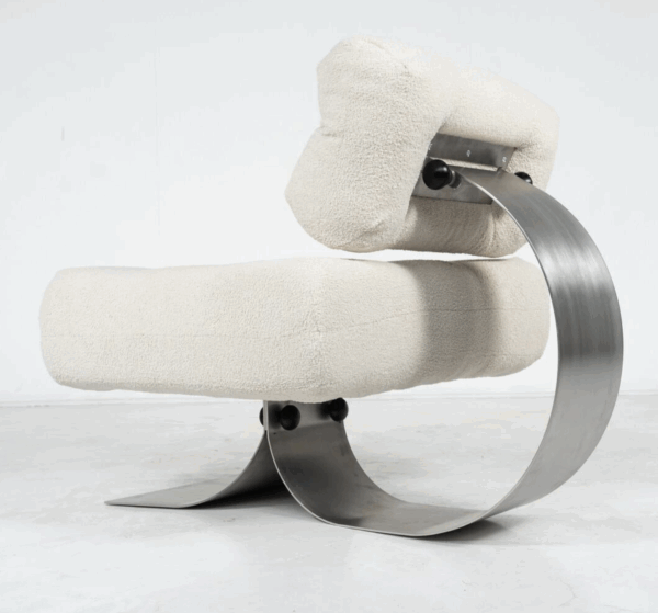 "Alta" Lounge Chair and Ottoman by Oscar Niemeyer for Mobilier International - Image 2