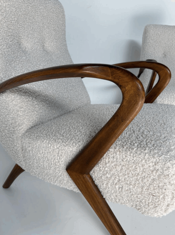Contemporary Pair of Armchairs, Italy - Image 8