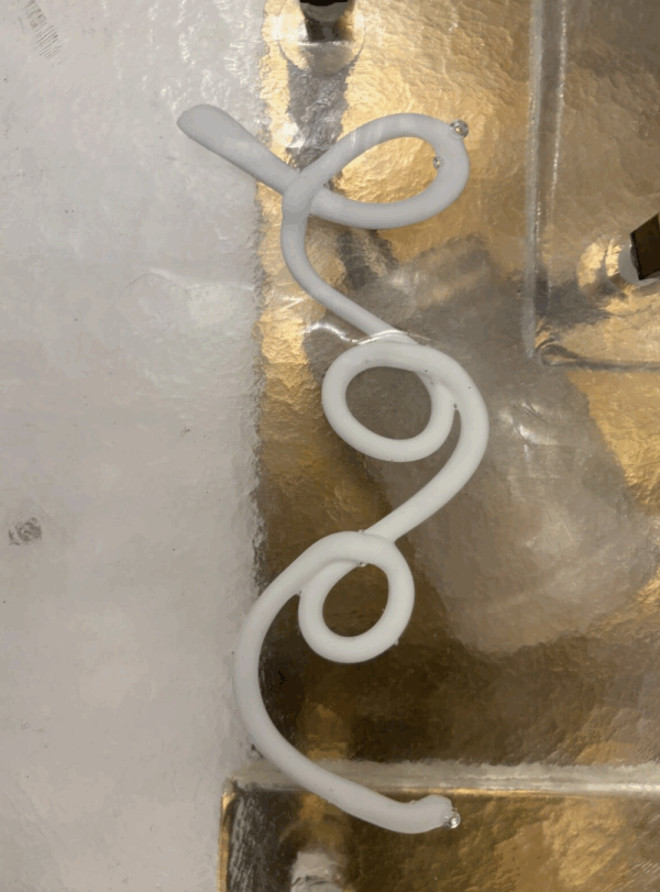 Mid-Century Modern Pair of Wall Lights, Glass and Brass, Italy - Image 2