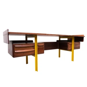 Italian Mid Century Modern Desk in Walnut