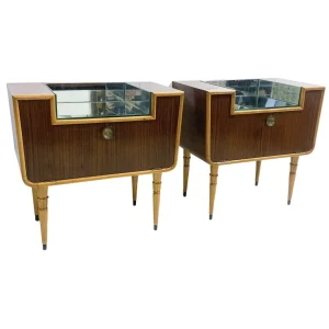 Mid-Century Pair of Italian Nightstand in the Style of Borsani, Italy, 1950s