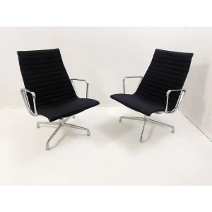 Eames Desk Chair "EA 117" by Herman Miller
