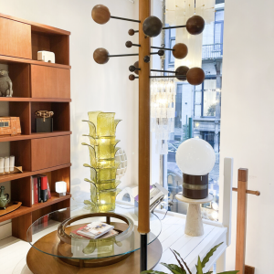 Early Edition T16 Coat Rack by Osvaldo Borsani for Tecno Italy, 1960s