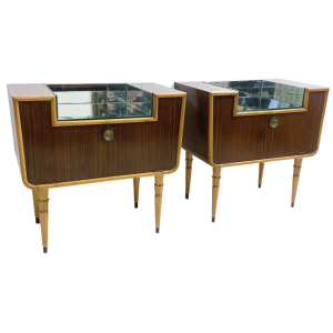 Mid-Century Pair of Italian Nightstand in the Style of Borsani, Italy, 1950s