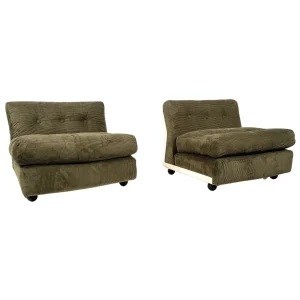 Mid-Century Modern Pair of "Amanta" Armchairs by Mario Bellini, 1960s